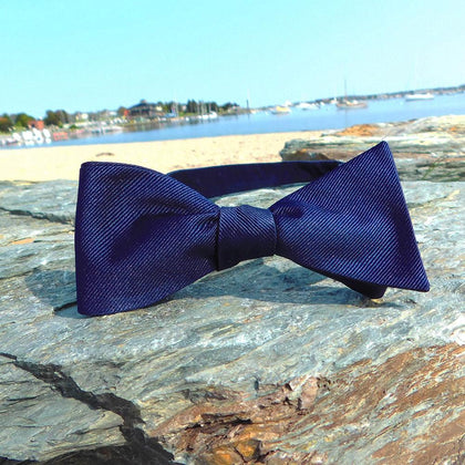 Solid Color Bow Tie - Navy, Woven Silk, Adult Phreshmen